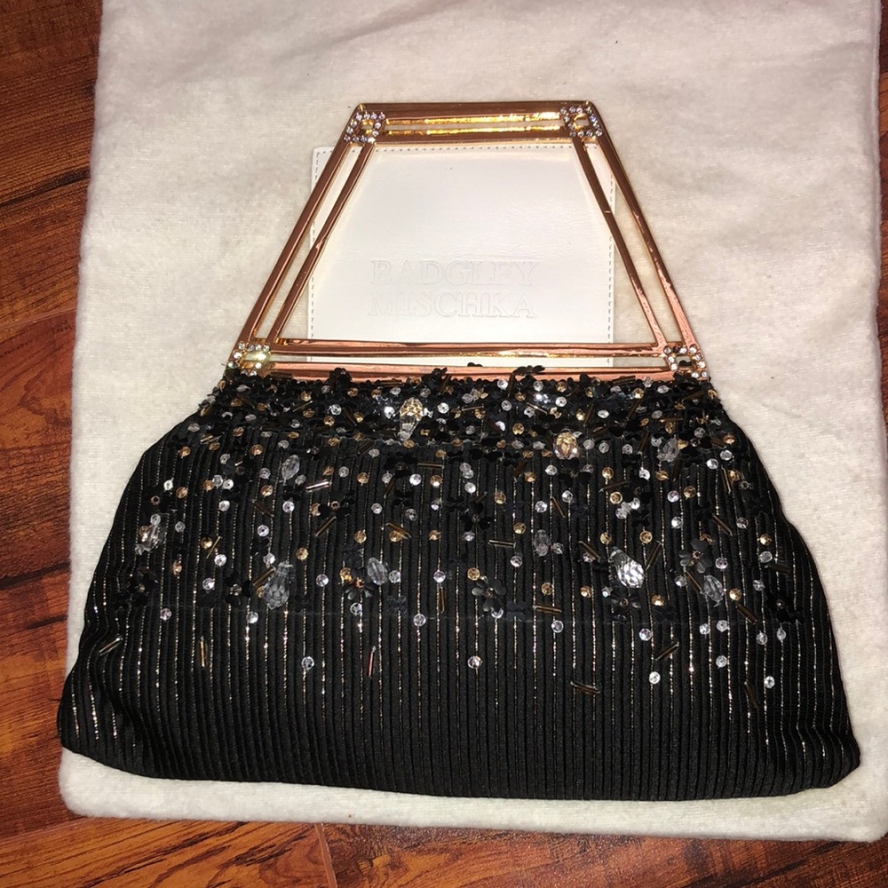 SALE⚡️VINTAGE Badgley Mischka Clutch